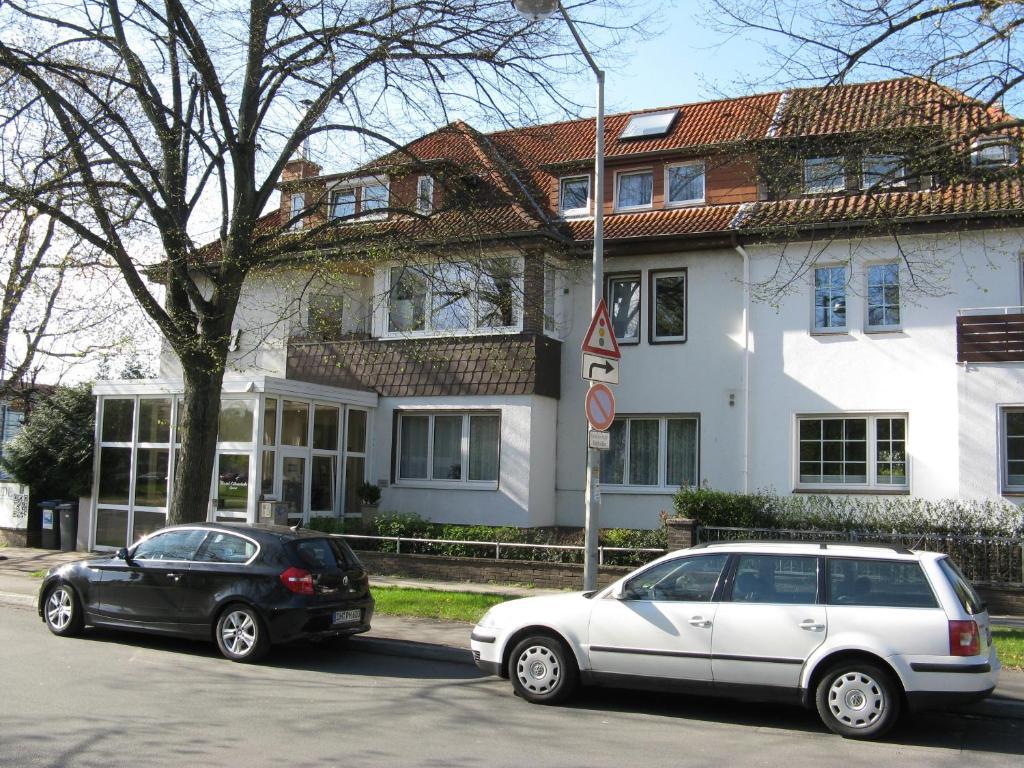 Eilenriede Hotel 2*
